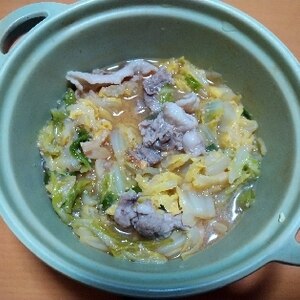 白菜と豚肉の無水鍋